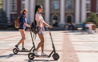 Monopattino elettrico per viaggiare