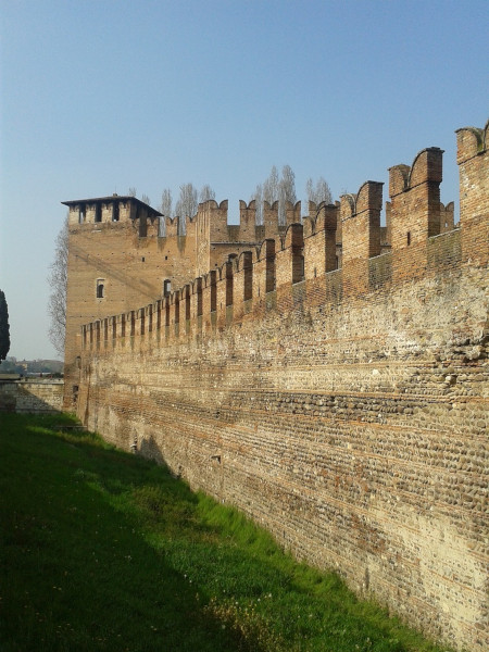 Mura di Castelvecchio